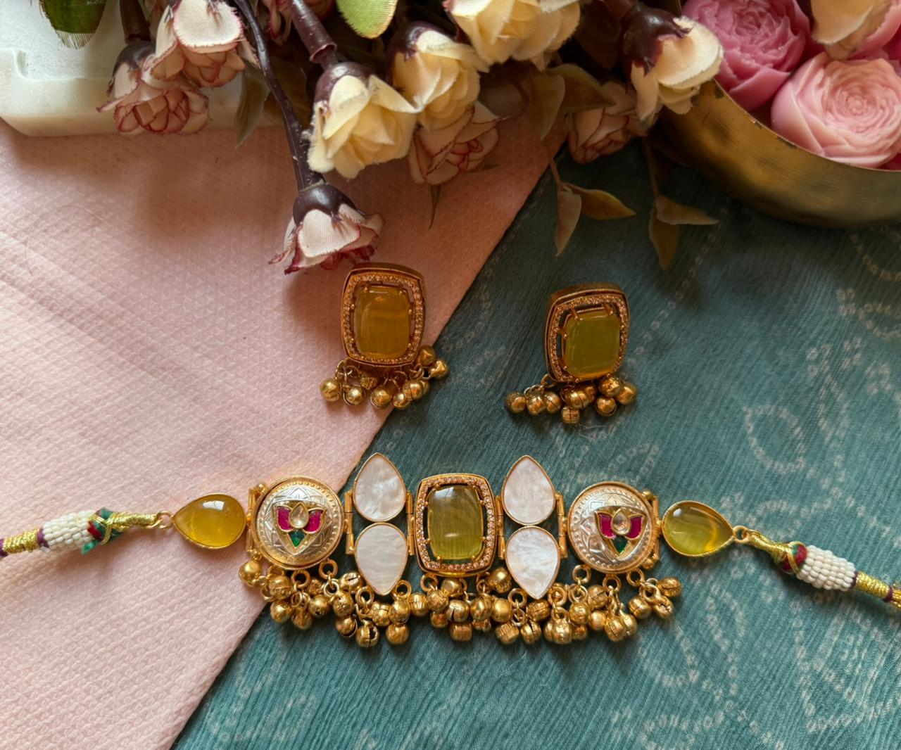 Kashmiri Choker
