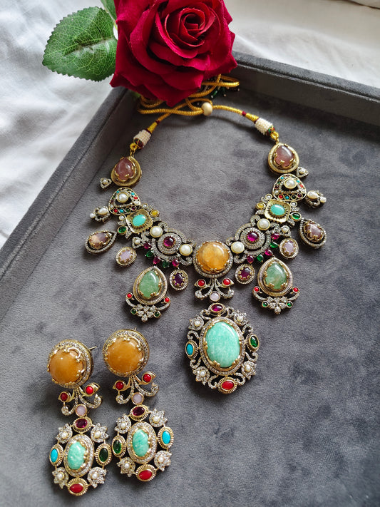 BRAND INSPIRED NECKLACE